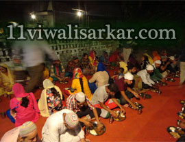 Langar at the ocassion of GIARVI SHRIF - 14-09-2016 at Darbar Ya Ghause Azam Dastgir Trust (Regd) Roshan Pir (Sheikh Abdul Qadir Jilani), Roshani Ground, Purani Sabji Mandi, Ludhiana, Punjab India.