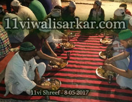 Langar at the ocassion of GIARVI SHRIF - 08-05-2017 at Darbar Ya Ghause Azam Dastgir Trust (Regd) Roshan Pir (Sheikh Abdul Qadir Jilani), Roshani Ground, Purani Sabji Mandi, Ludhiana, Punjab India.